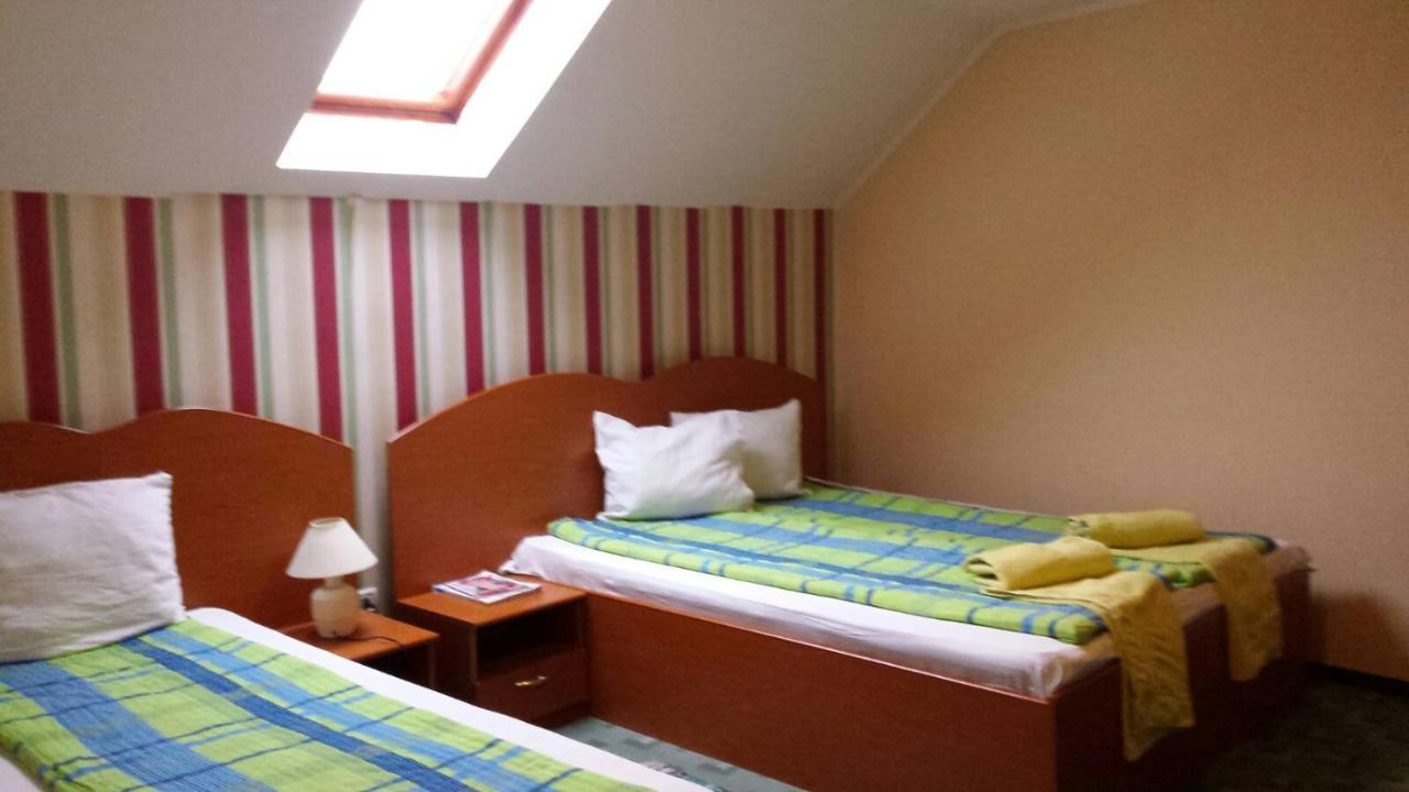 Motel Ioanis Mindruloc Экстерьер фото