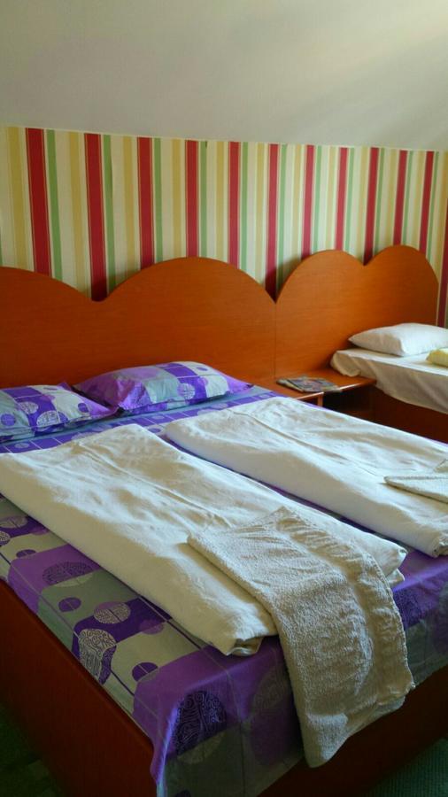 Motel Ioanis Mindruloc Экстерьер фото